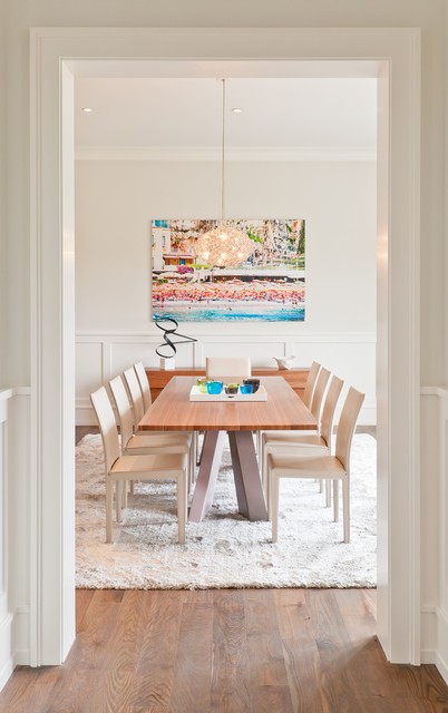 Hampton House modern-dining-room