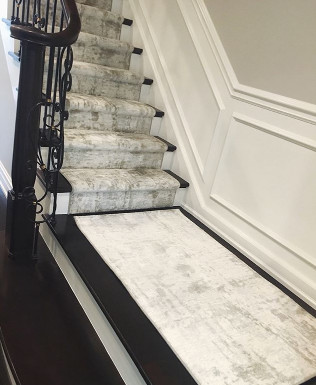 Staircase - staircase idea in Chicago
