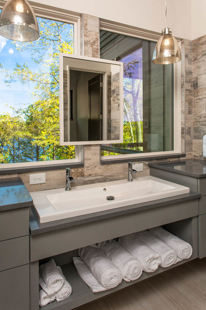Lake Arrowhead Residence fusion-bathroom