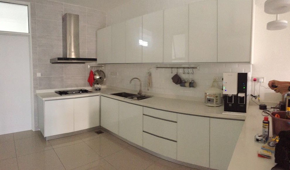 Maximize empty space in kitchen