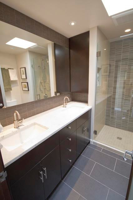 Bathrooms Remodels