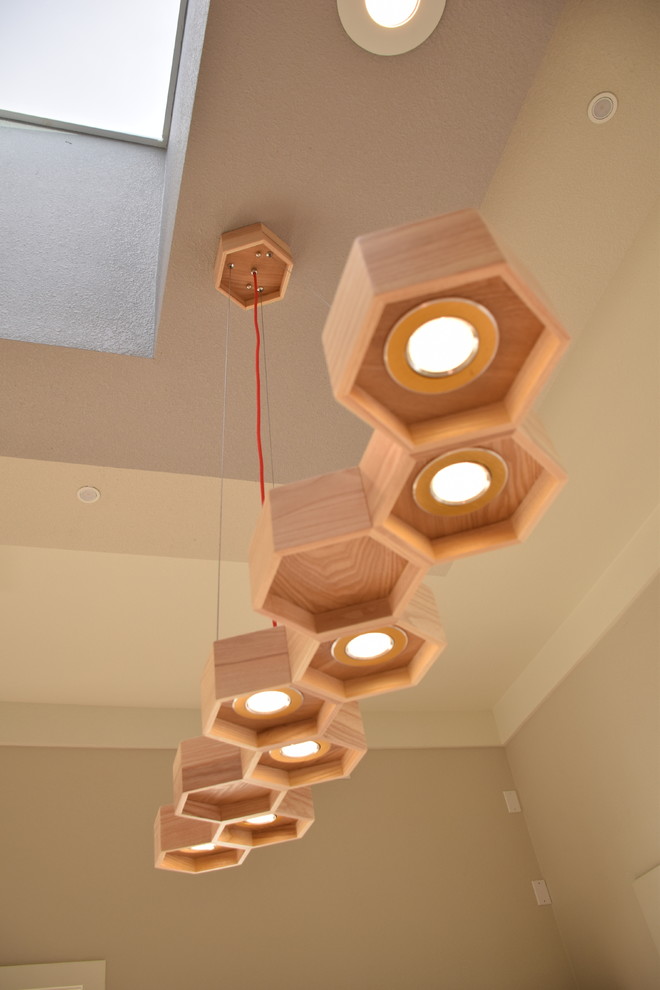 Home design - transitional home design idea in Austin