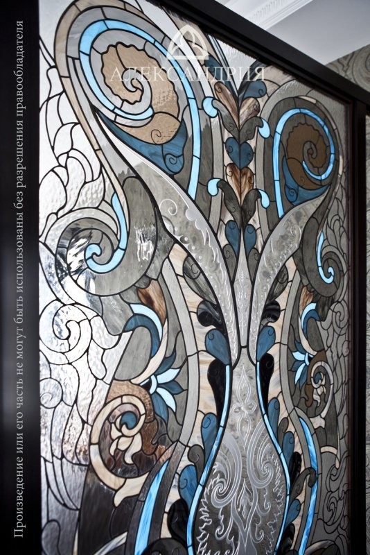 Витражная перегородка в восточном стиле