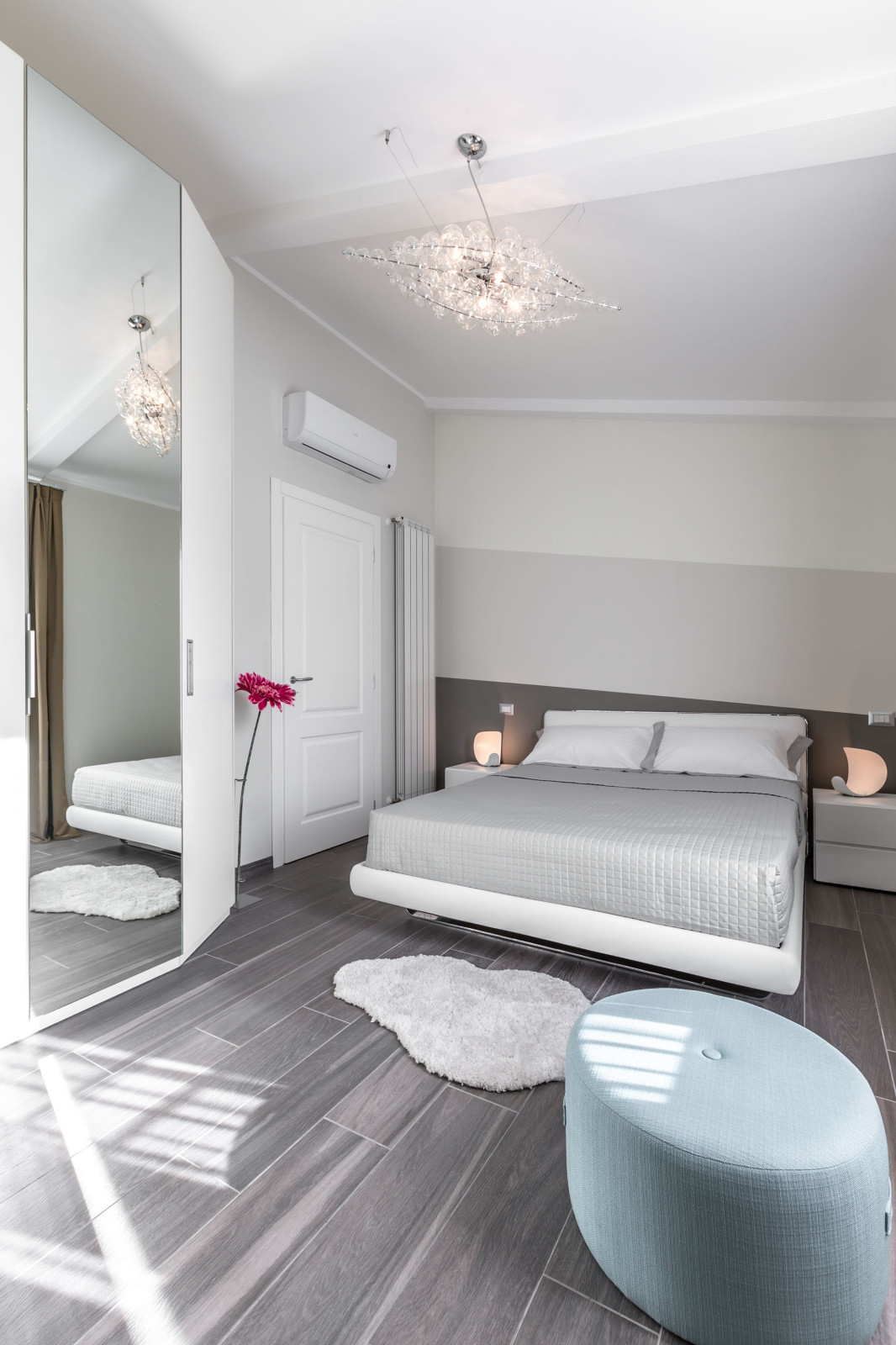 Appartement in Italy ( Квартира в Италии. Империя)