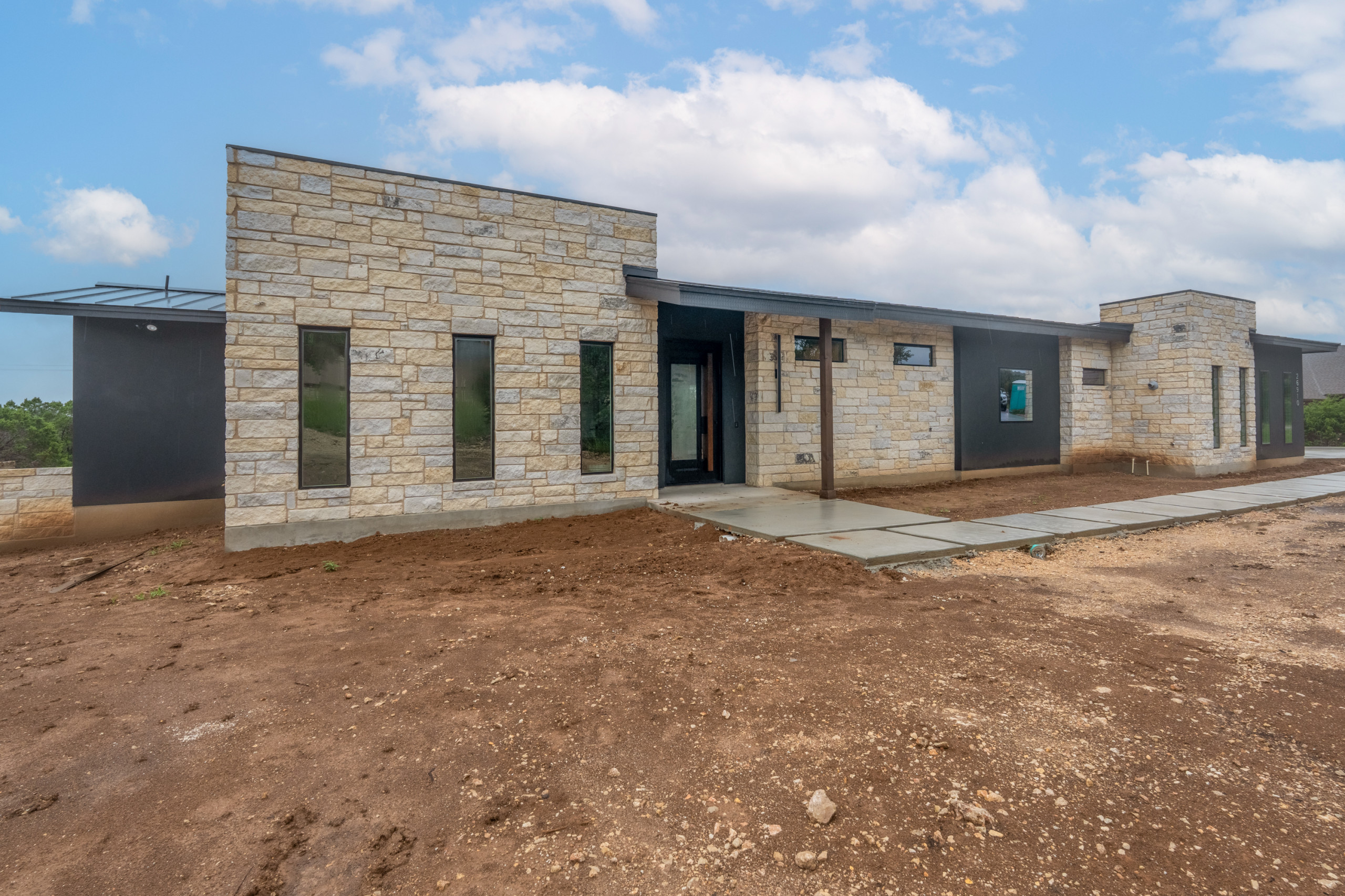 Modern Zen: 2,984 ft², 3 BR/2.5 BA/1 ST home
