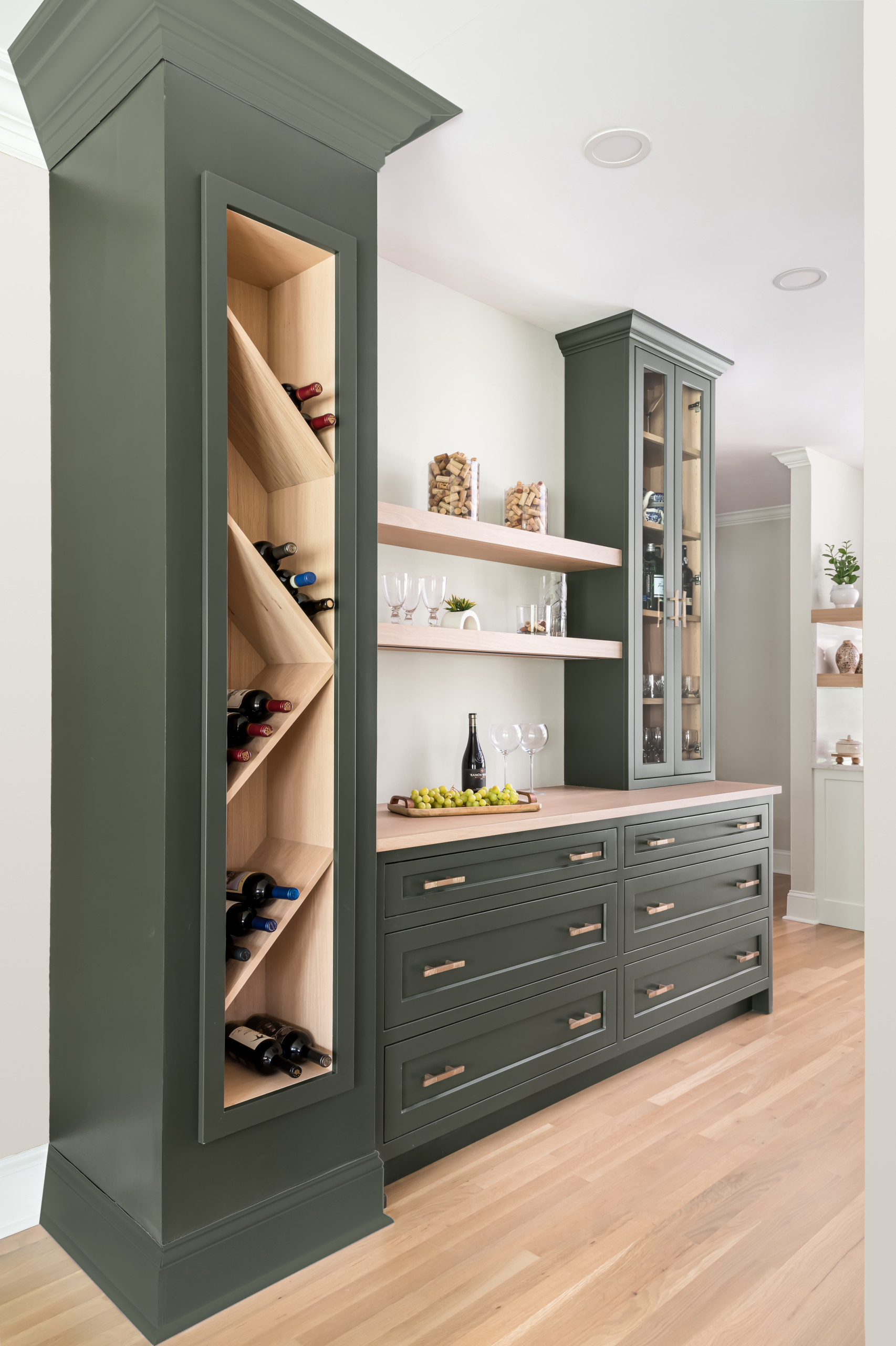 810 Falls Point Cir High Res_04.jpeg