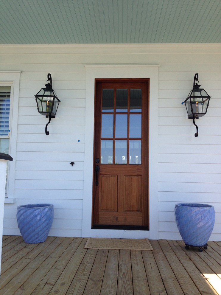 Traditional entryway in Charleston.