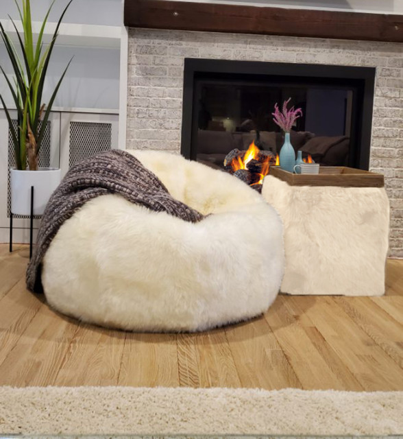 SHEEPSKIN LUXURY BEAN BAG CHAIR THE LUXE CREAM SKU LL1984FURI