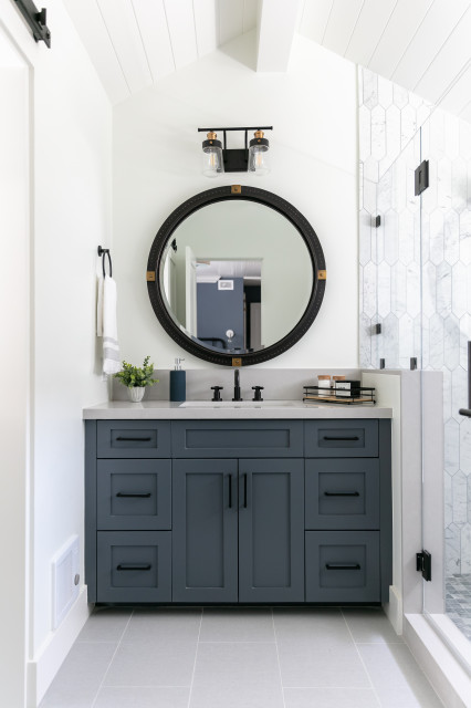 Sunset Beach coastal-bathroom