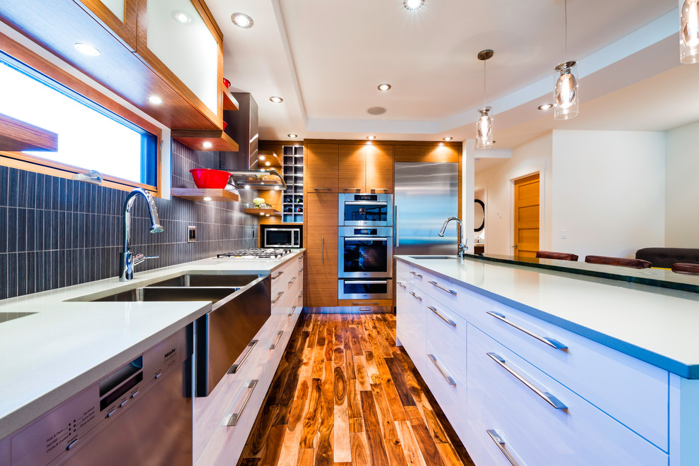 Inspiration for a rustic kitchen remodel in Vancouver