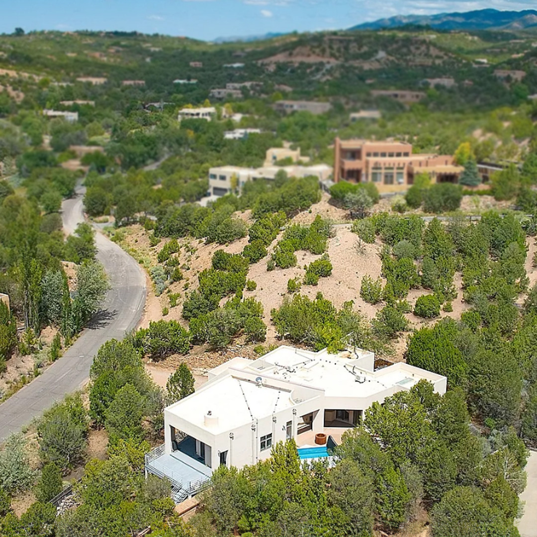 EARNEST RESIDENCE