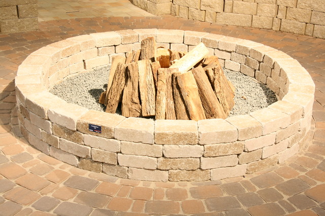 Whiz Q S Pavestone Firepit Traditional Patio Dallas By