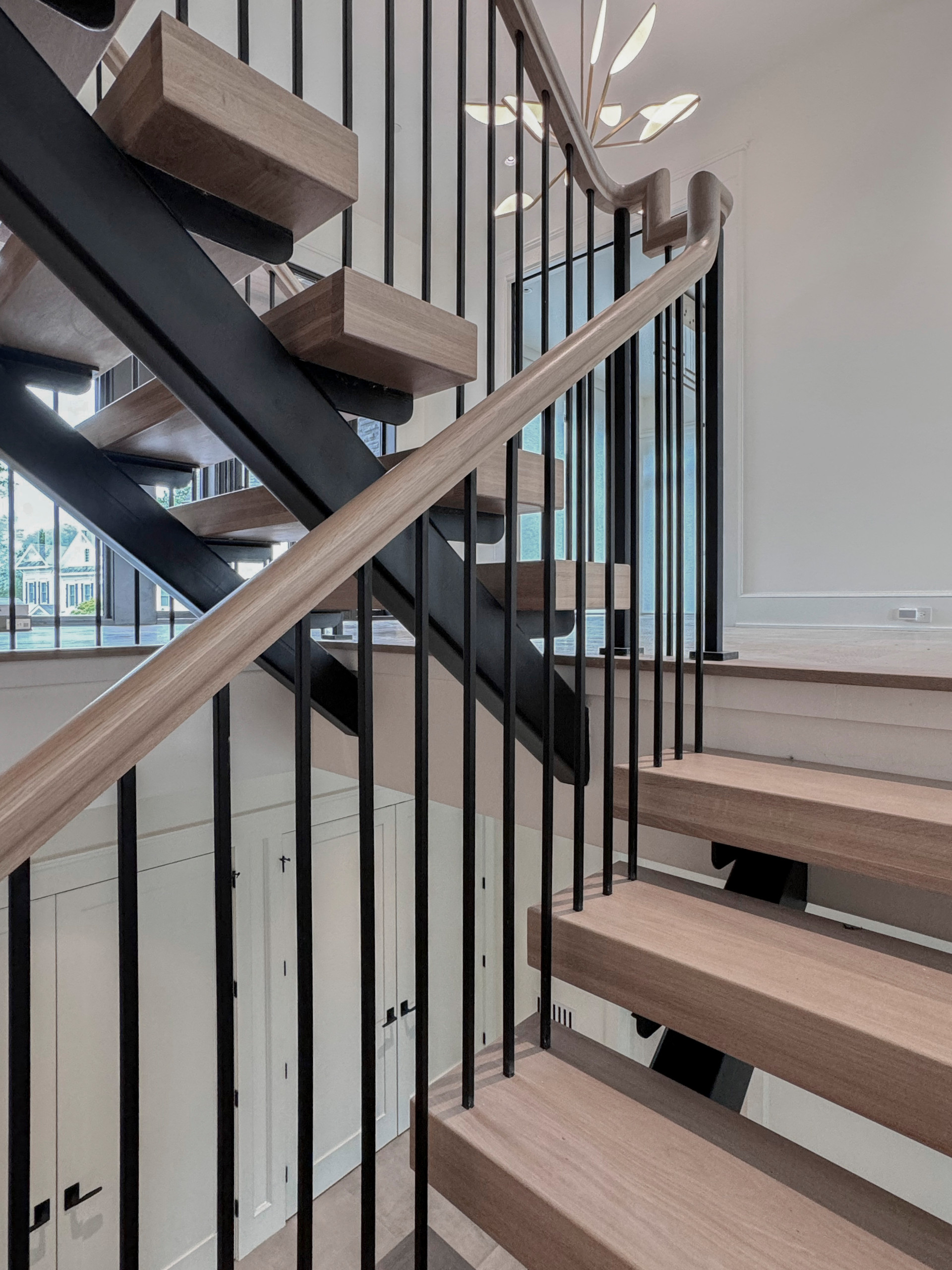 122_Modern Steel & Wood Floating Staircase, Arlington VA 22207