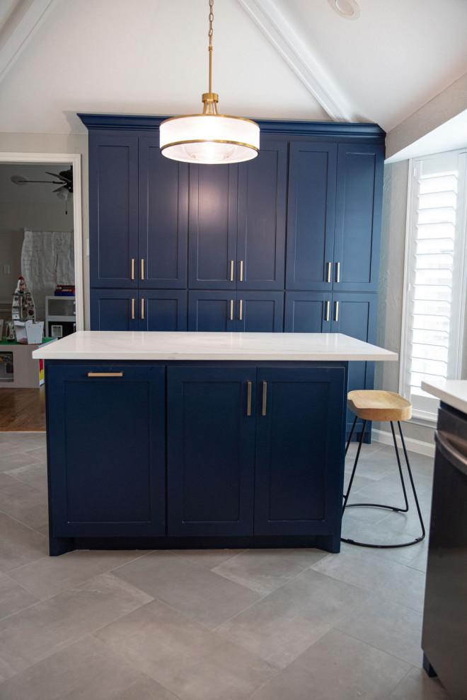 New Kitchen + Laundry