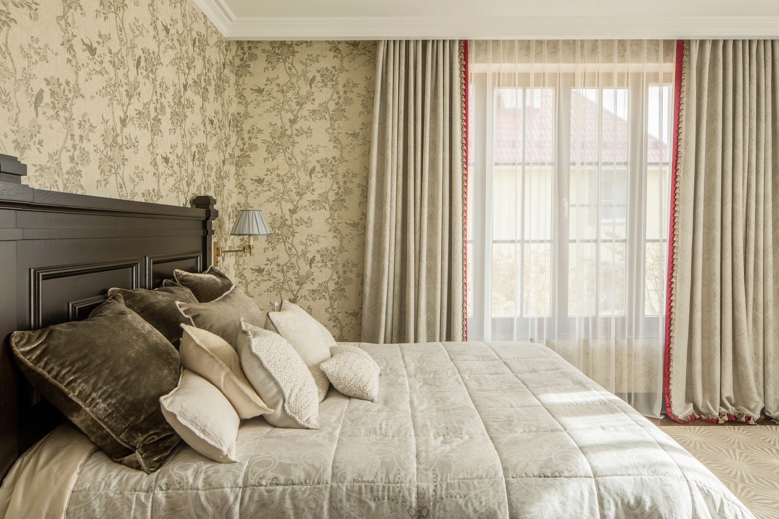 Загородный дом в Викторианском стиле