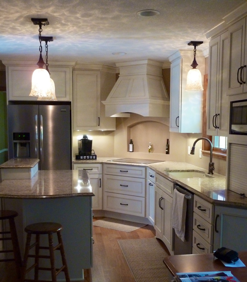 Kitchen - eclectic kitchen idea