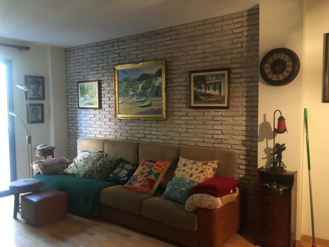 Proyectos de Panel Piedra tropical-living-room