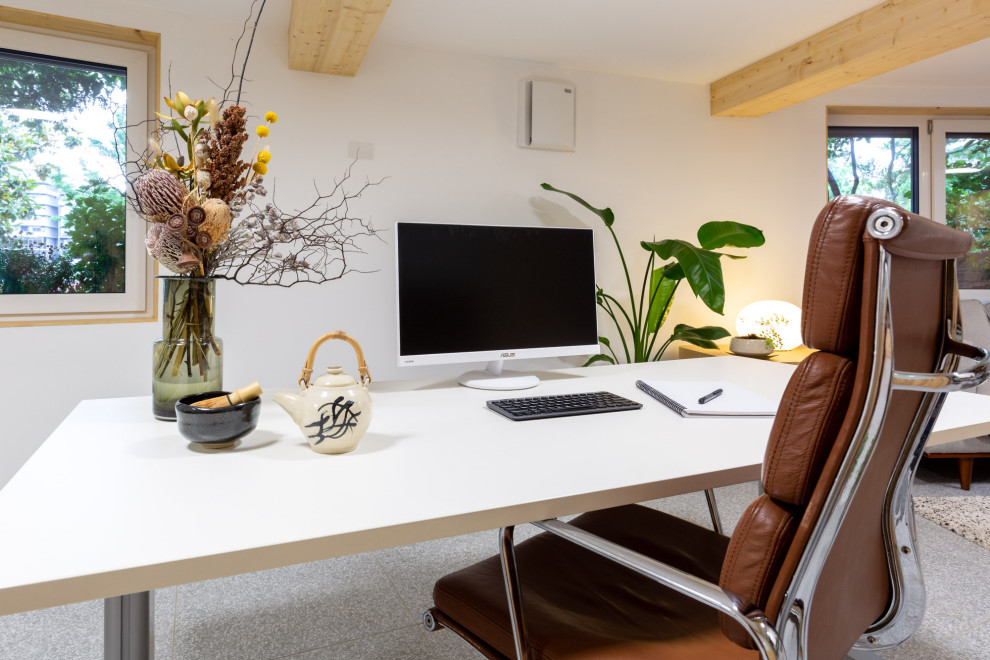 Small trendy home office photo in Canberra - Queanbeyan