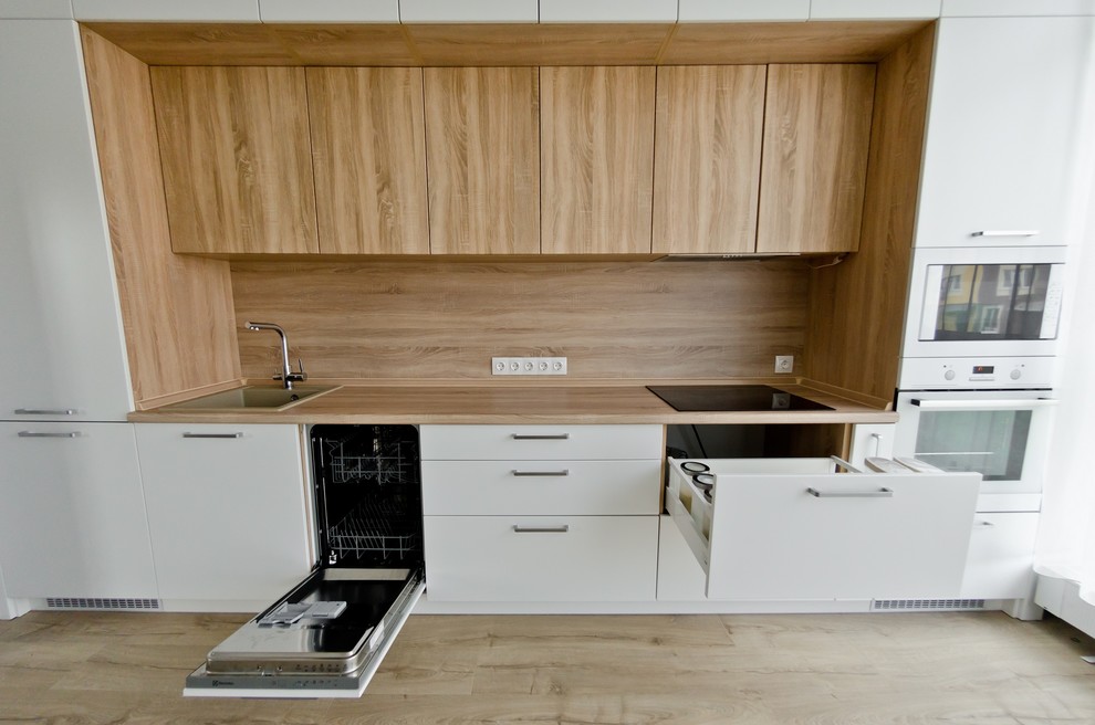 Белая кухня в скандинавском стиле на проспекте Весеннем.