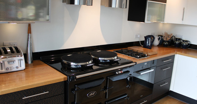 Oak Worktops contemporary-kitchen