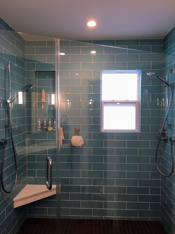 Bathroom - transitional bathroom idea in San Francisco