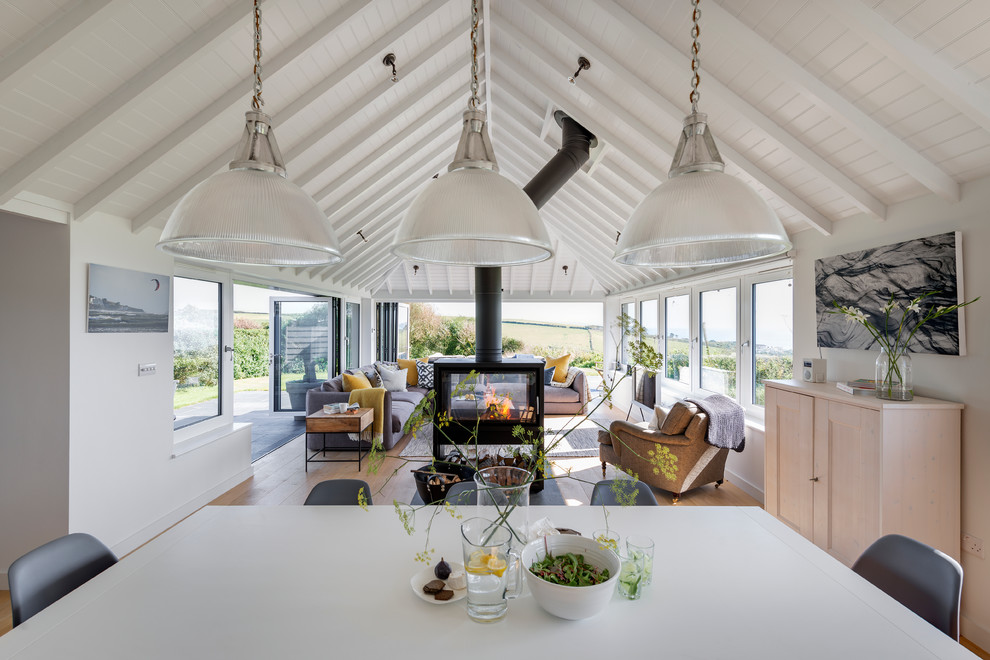 Inspiration for a beach style dining room in Devon.