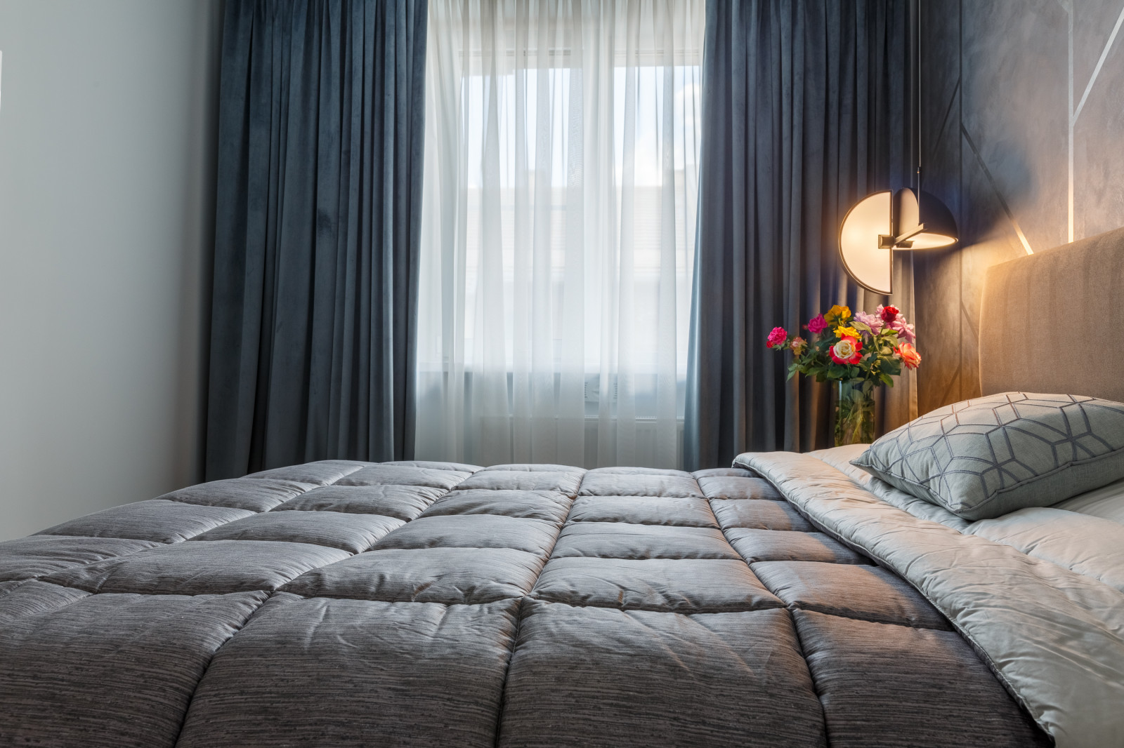 Реализация двухкомнатной квартиры в ЖК "Вернадский"