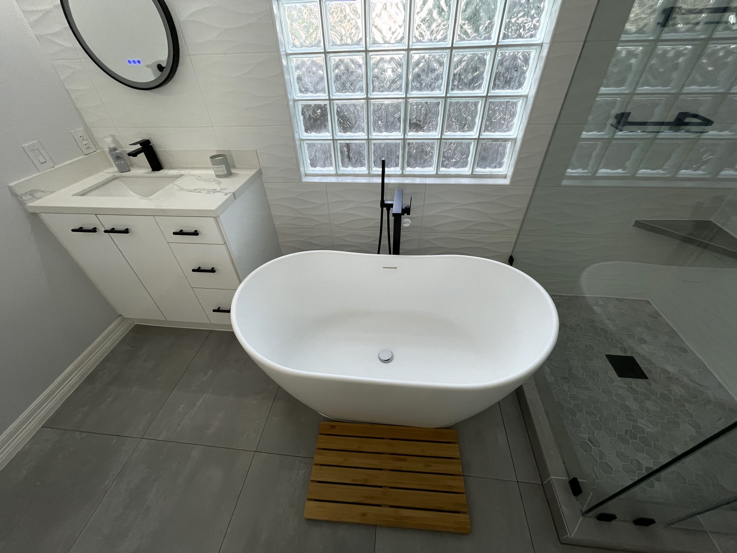 Complete Primary Bathroom Remodeling in Cinco Ranch Katy, TX