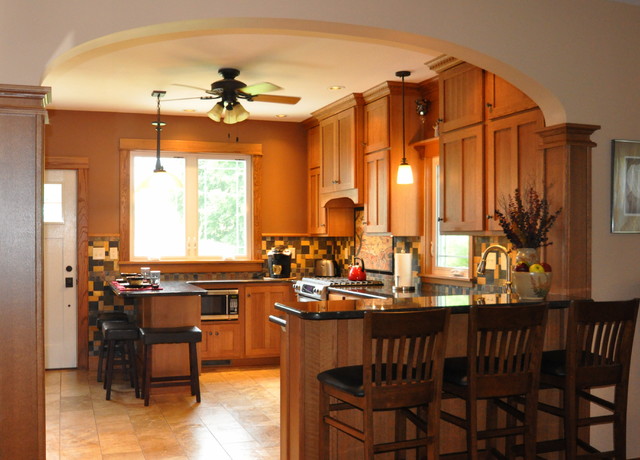 Beautiful Craftsman Archway - Craftsman - Kitchen - Chicago - by