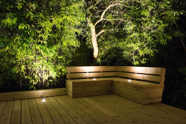 Garden lighting by Lucas Larmond, electrician - http://lucaslarmond.co.uk/ contemporary-terrace