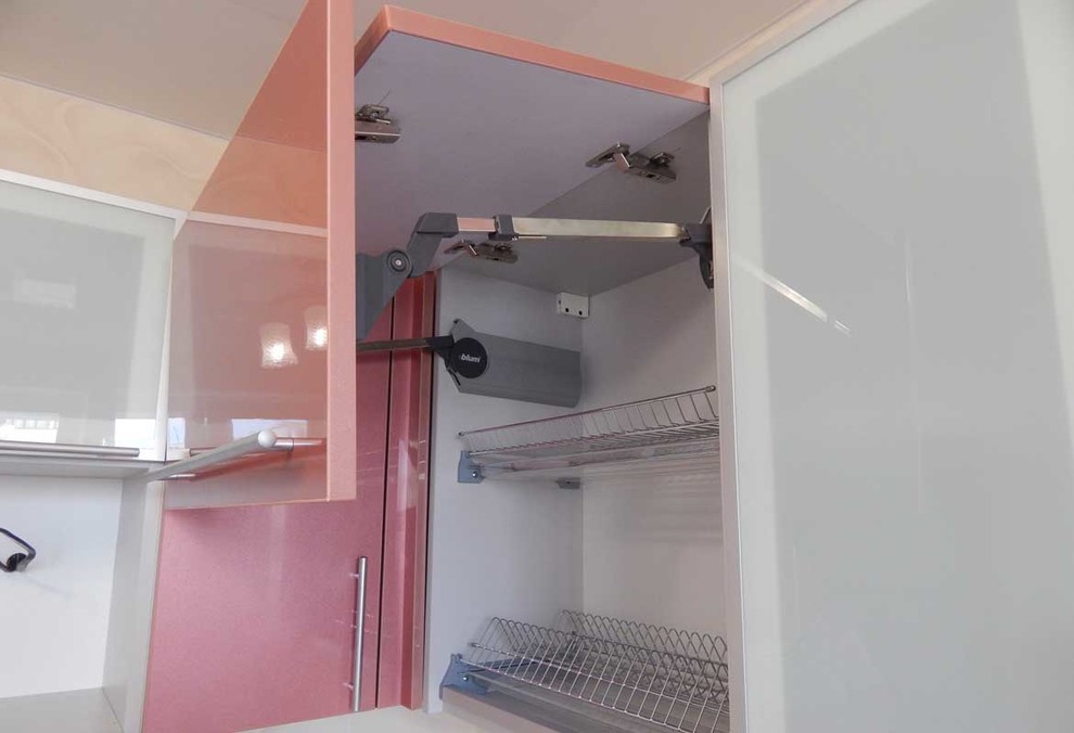 Кухни с фасадами из пластика