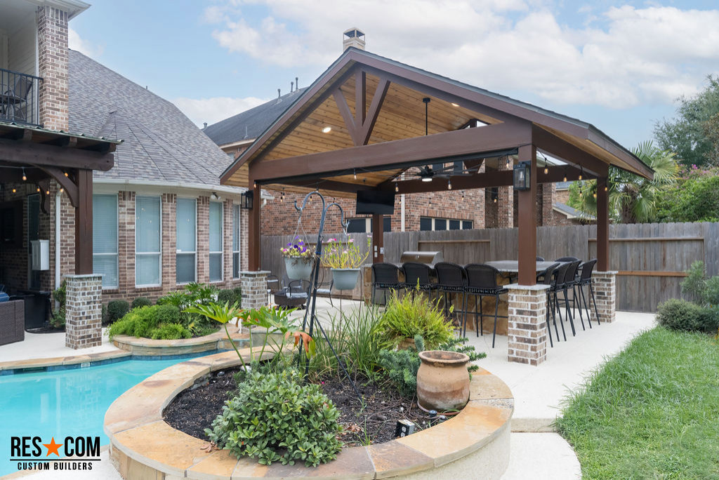 Outdoor addition - Oakton Springs