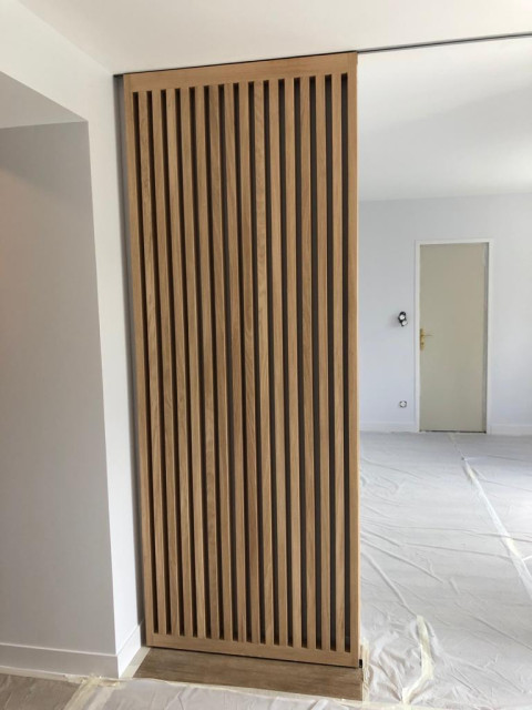 Claustras en chêne - Modern - Hallway & Landing - Other - by Menuiserie ...