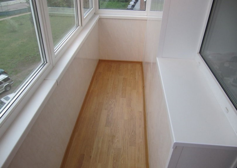 Отделка перил балконов и лоджий. Низкие цены.