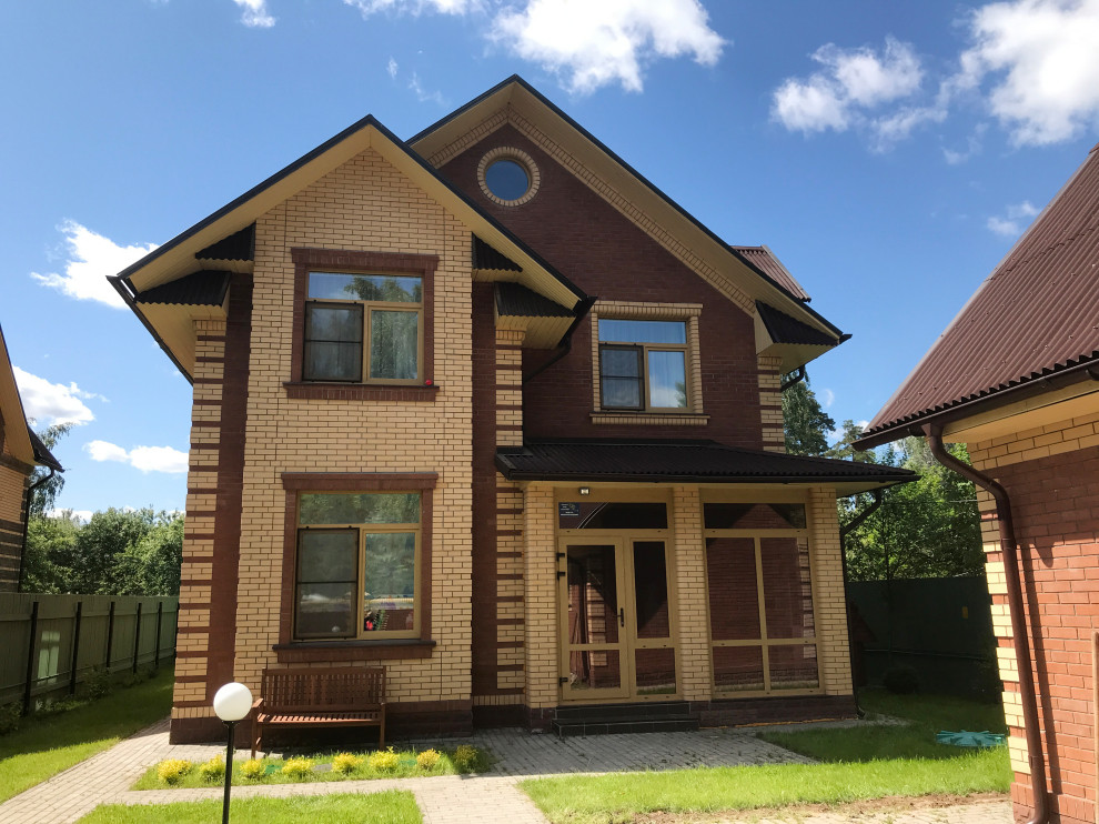 Серова - 2. Площадь 180м2