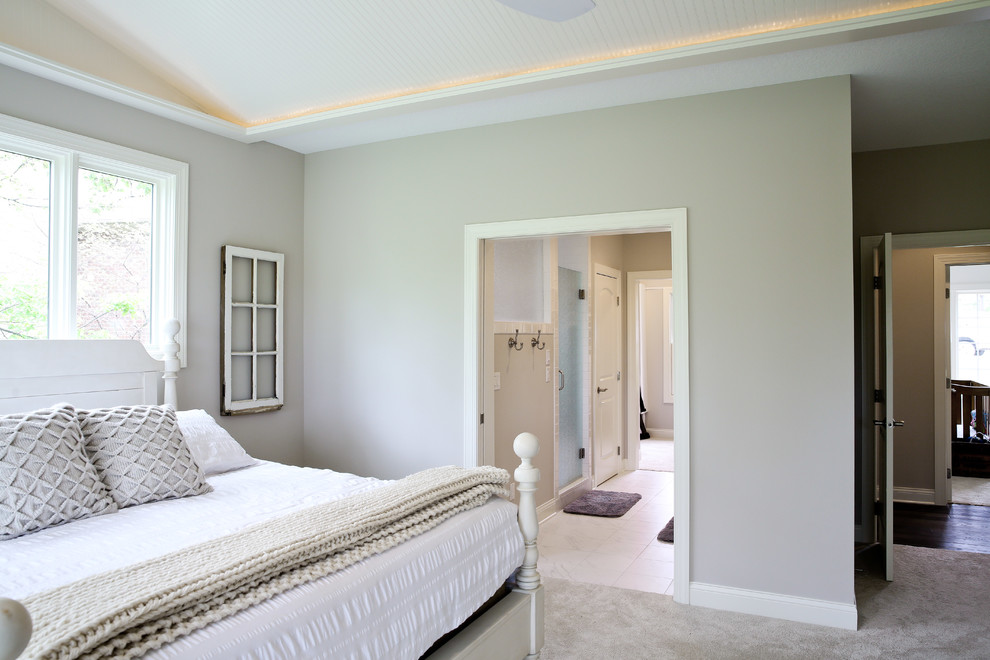 Home design - transitional home design idea