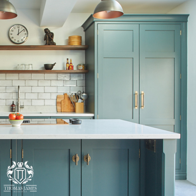 Eden Gardens - Bespoke Kitchen traditional-kitchen