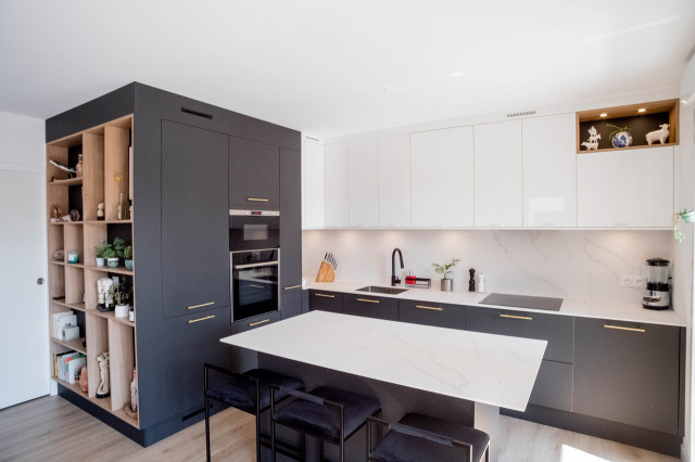 Cuisine &agrave; Clichy modern-kitchen