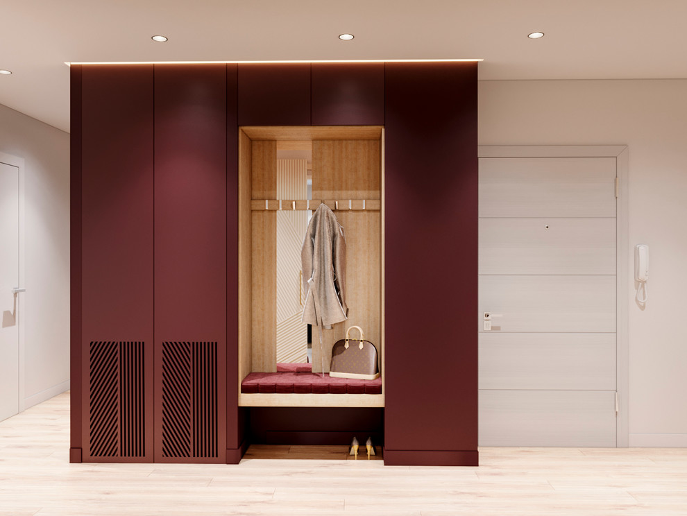 Трехкомнатная квартира в Санкт-Петербурге