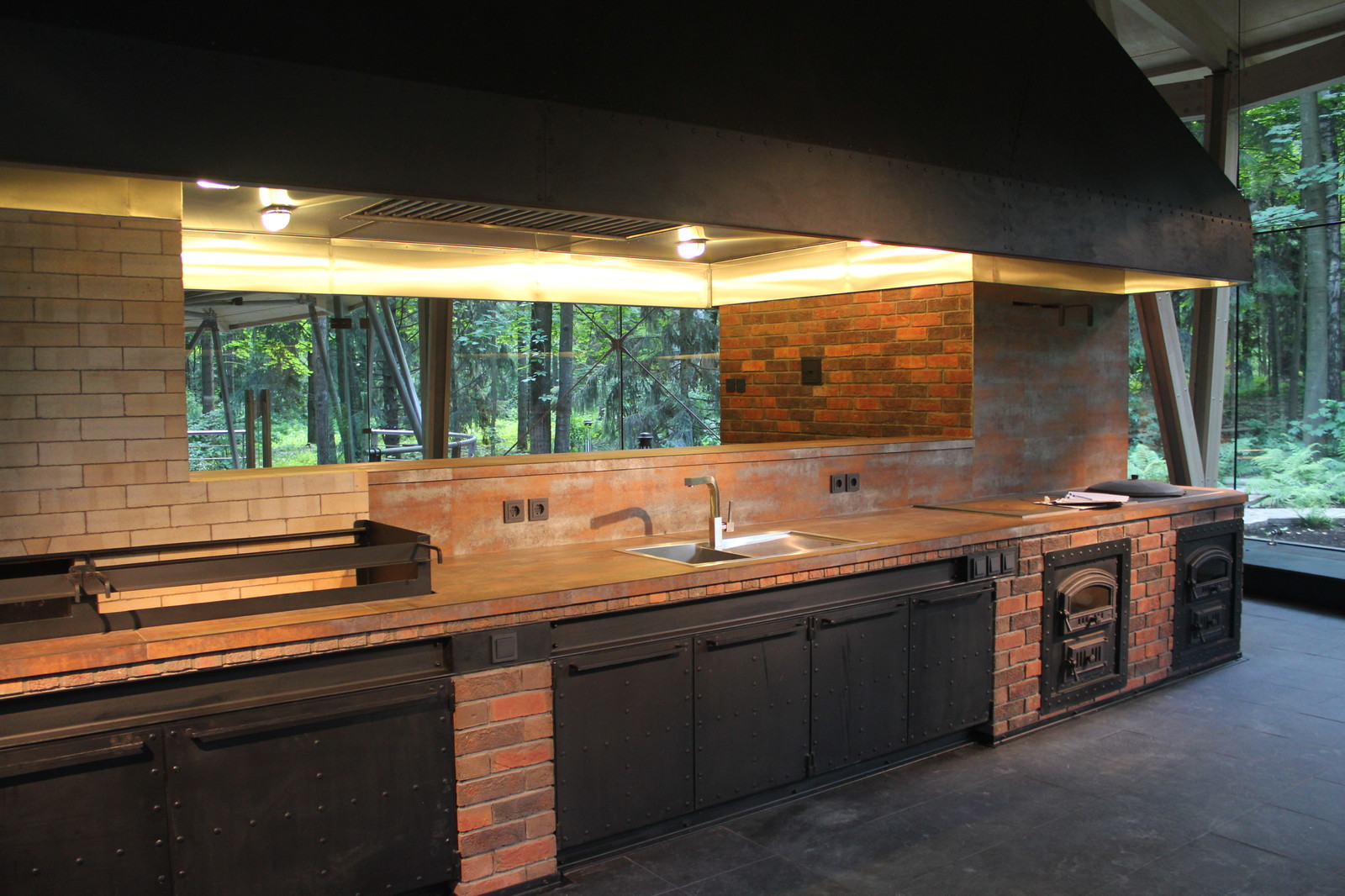 Кирпичная кухня в стиле Лофт/Brick loft style kitchen