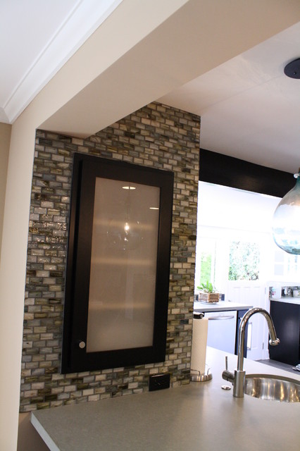 Black Lacquer Kitchen contemporary-kitchen