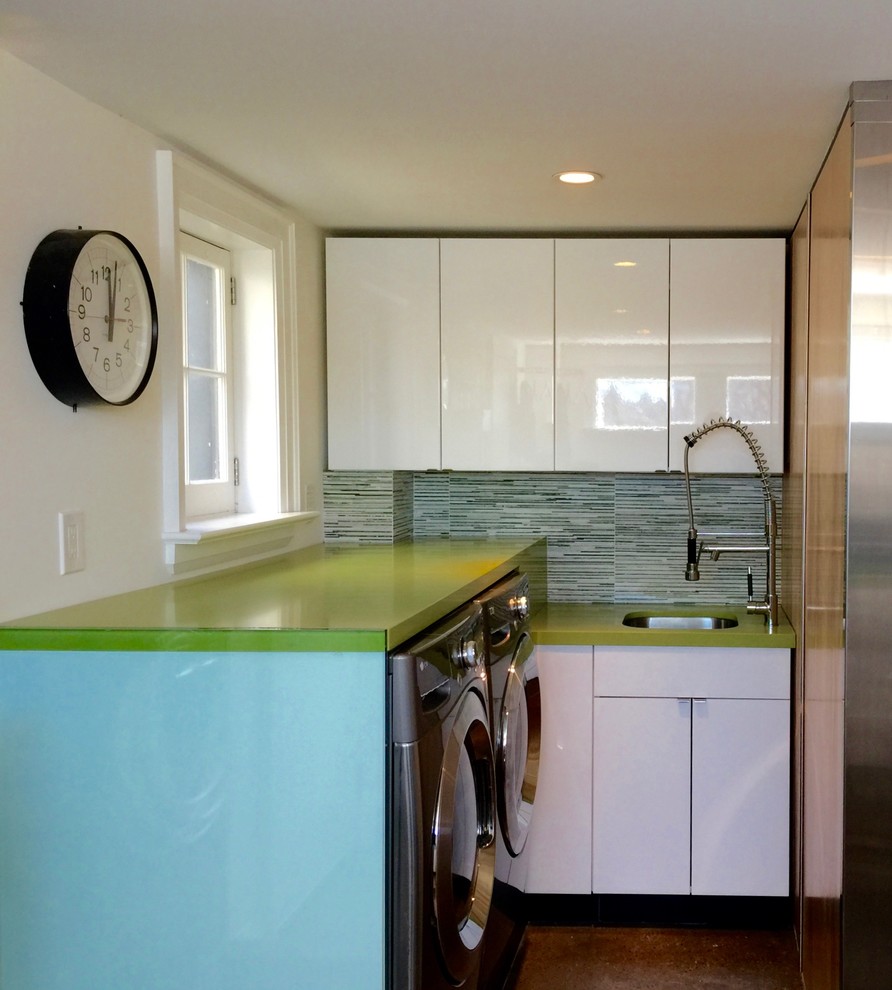 Lime Laundry Room With Dog Wash Station