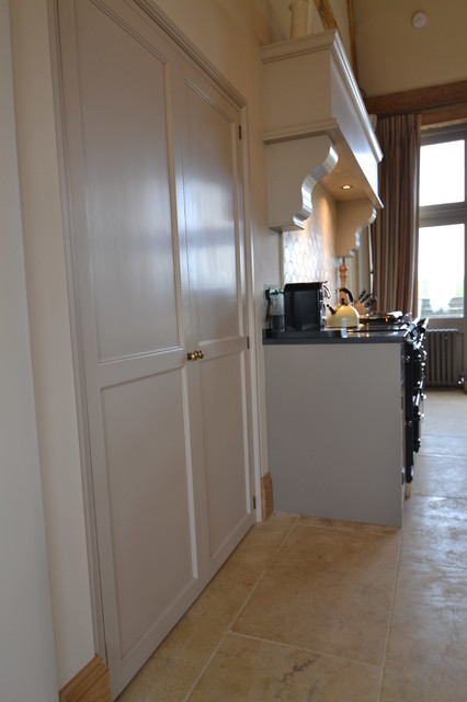 Recent work country-kitchen