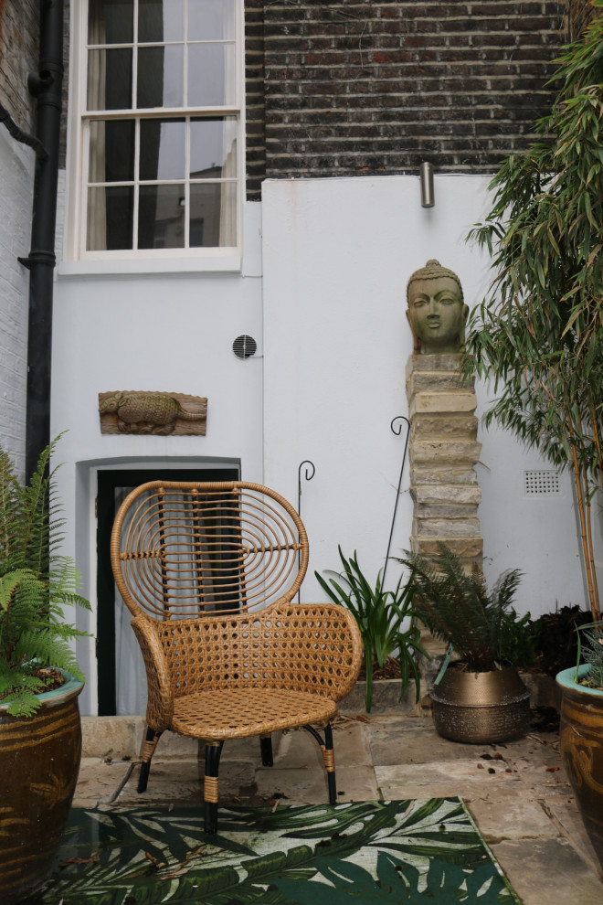 Inspiration for an eclectic patio remodel in London