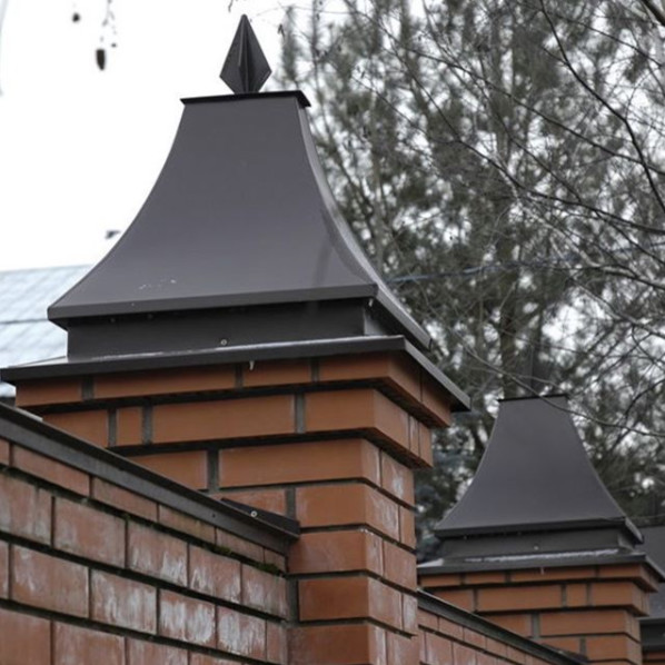 колпаки на забор