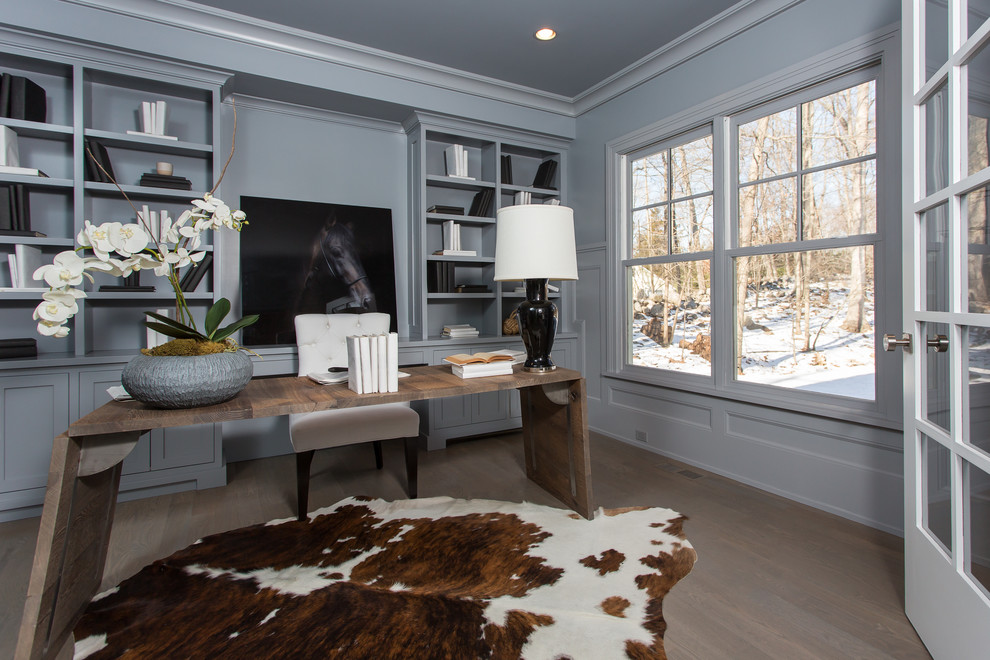 This is an example of a transitional home office in New York.