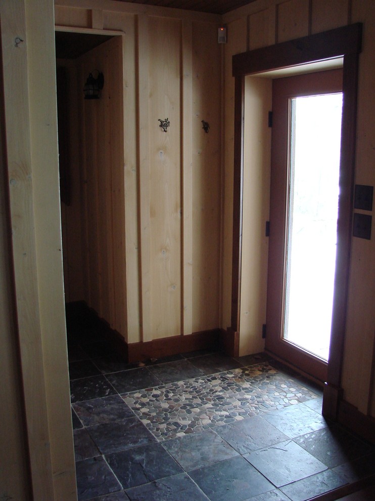 Entryway - rustic entryway idea in Minneapolis