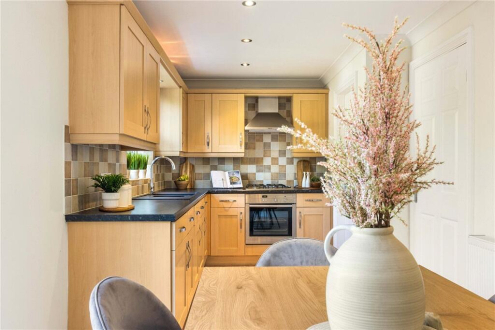2 Sandpiper Way - Stage to Sell