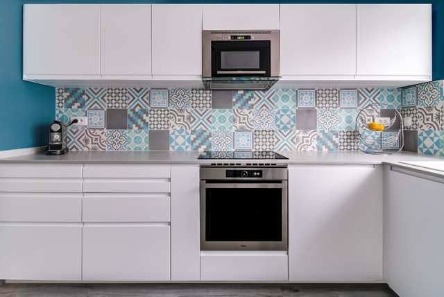 Maison Draveil contemporary-kitchen