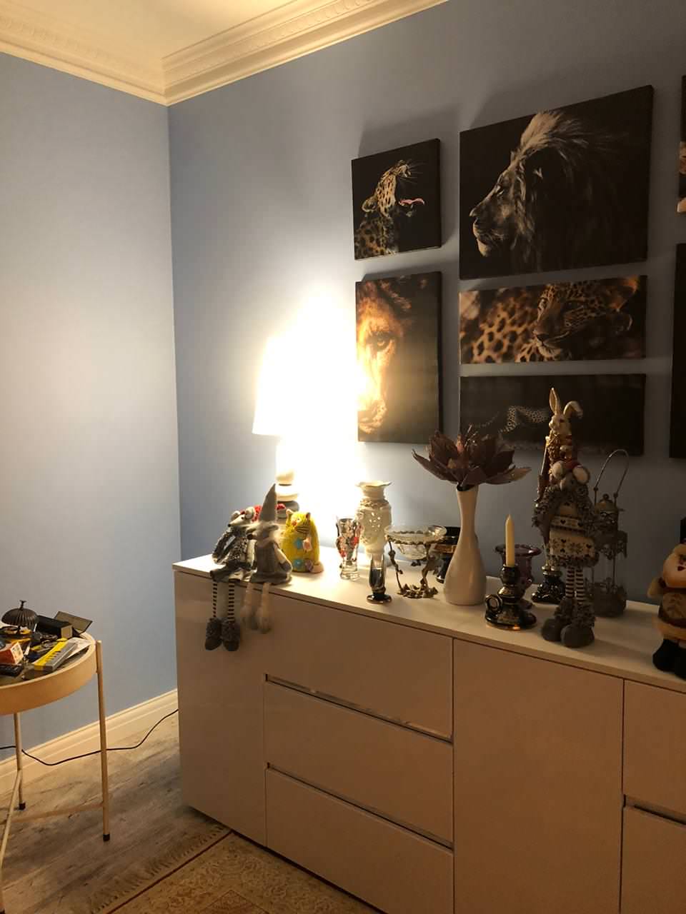 Современный черный